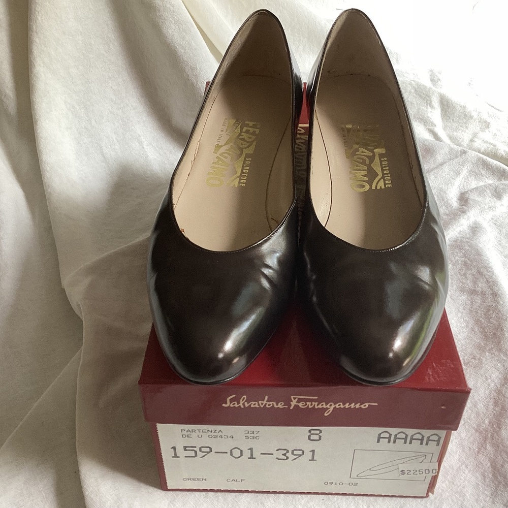 Vintage Salvatore Ferragamo Pumps with Metallic Wedge Hill 8 AAAA